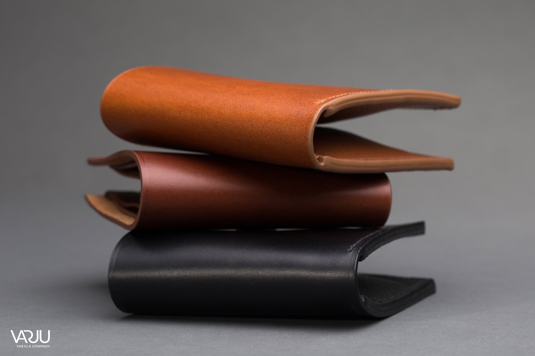 Handmade Men's Bifold Leather Wallet